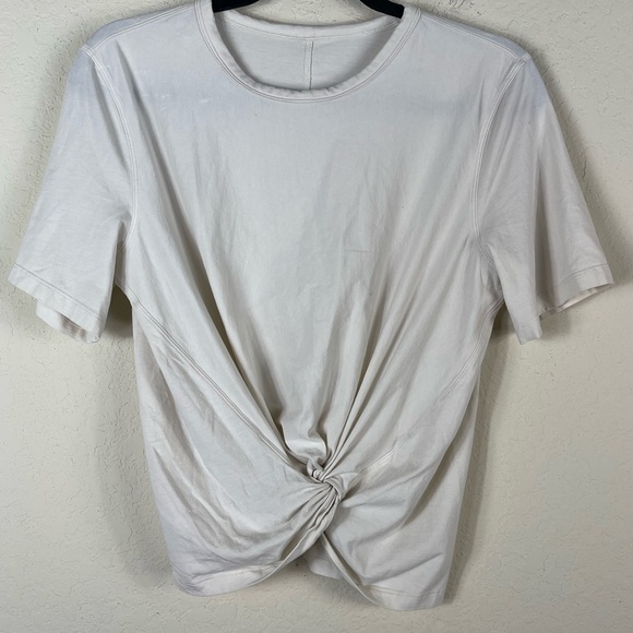 Lululemon Crescent Knot Twist Front Tee Cream Size 6 - Picture 3 of 5